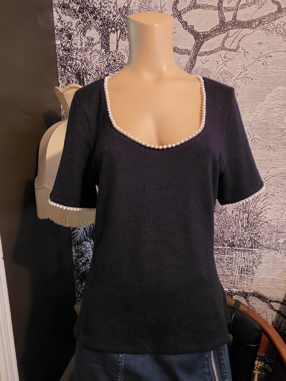 Canapé Pearl-Trim Scoop-Neck Tee - Size Large